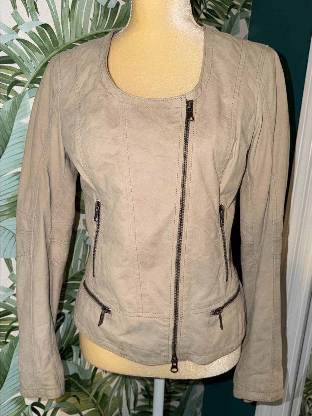 Banana Republic Taupe Genuine Leather Moto Jacket Womens Small